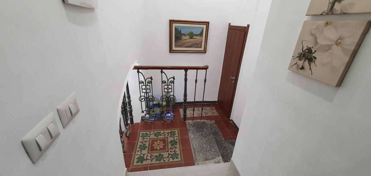 Domus Odeon La Casa Nel Parco Archeologico Di Catania Apartamento Exterior foto