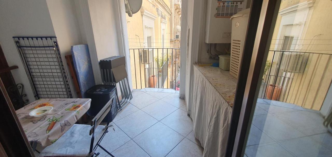 Domus Odeon La Casa Nel Parco Archeologico Di Catania Apartamento Exterior foto